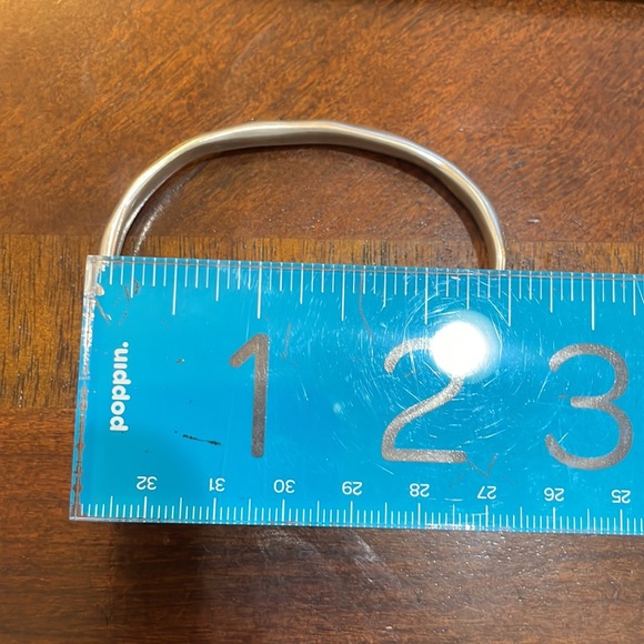 Uno de 50 cuff bracelet - Picture 4 of 5